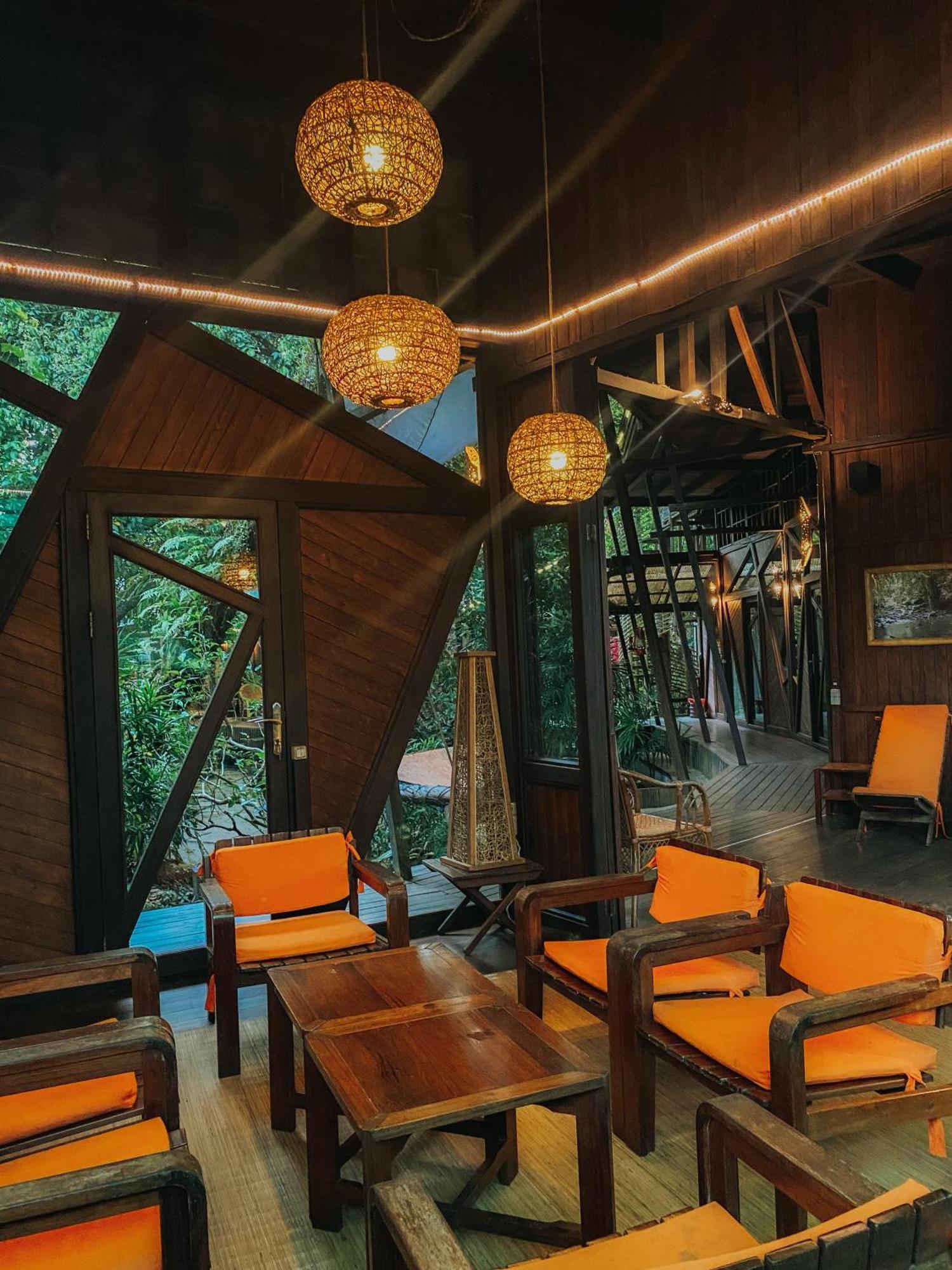 Bukit Raya Guesthouse Palangkaraya Luaran gambar