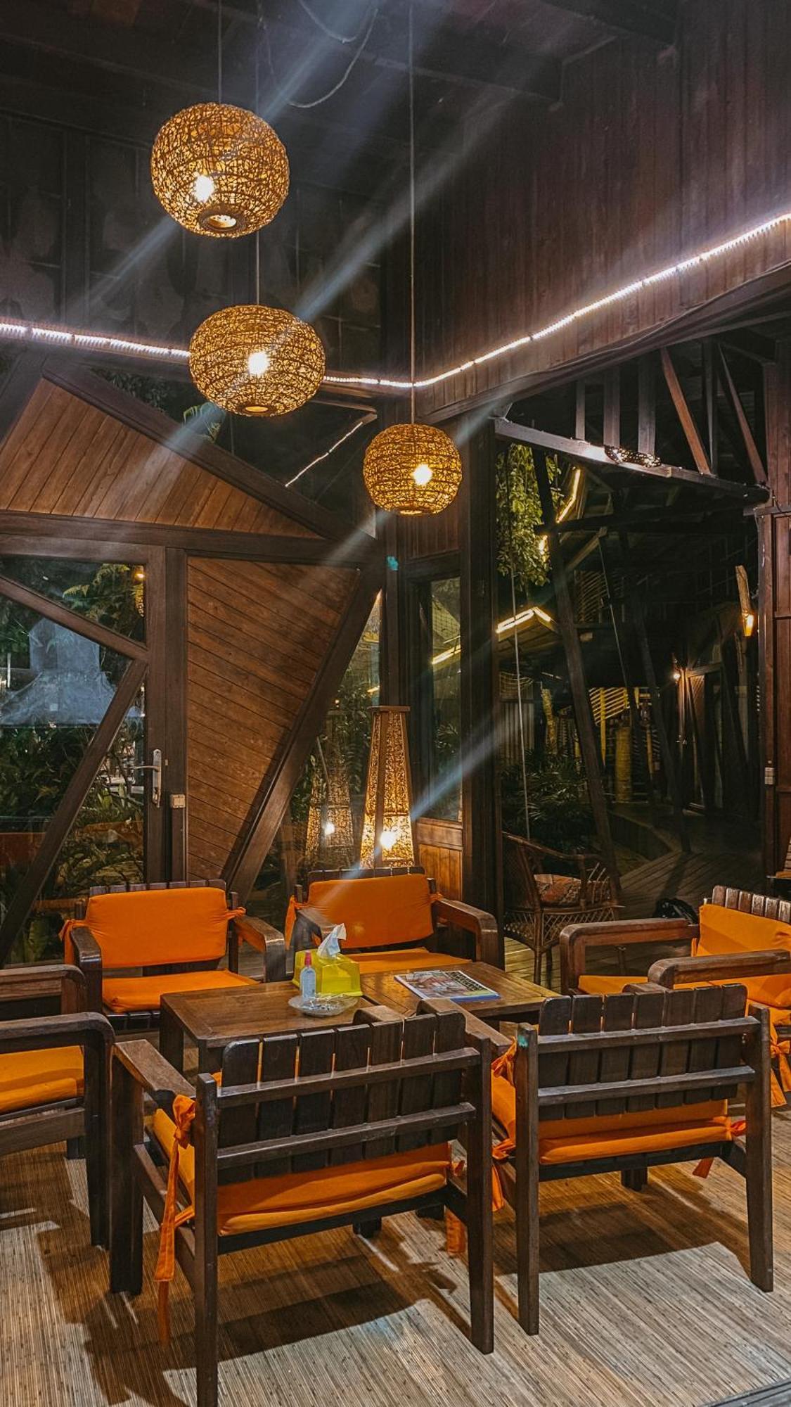 Bukit Raya Guesthouse Palangkaraya Luaran gambar