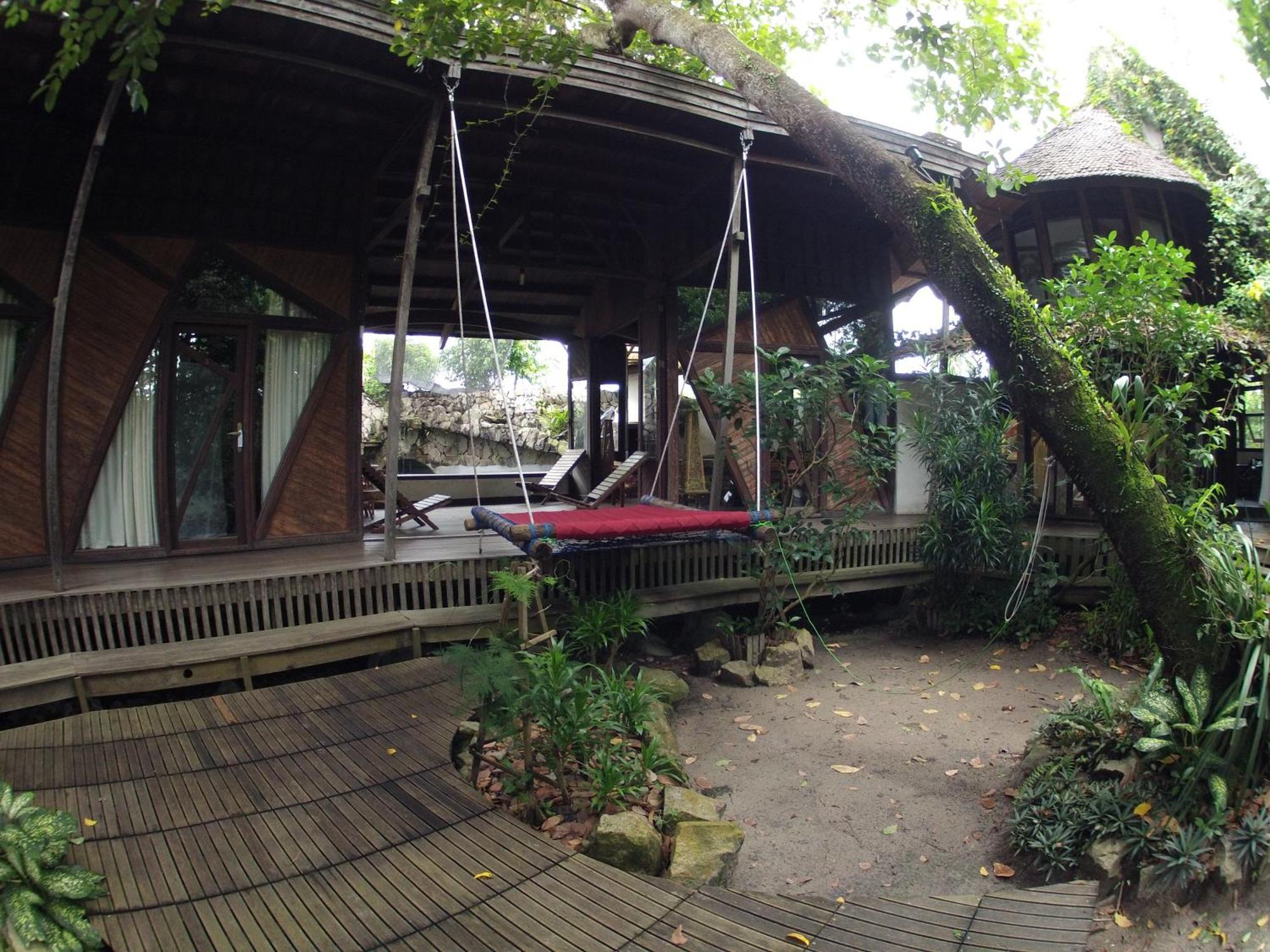 Bukit Raya Guesthouse Palangkaraya Luaran gambar